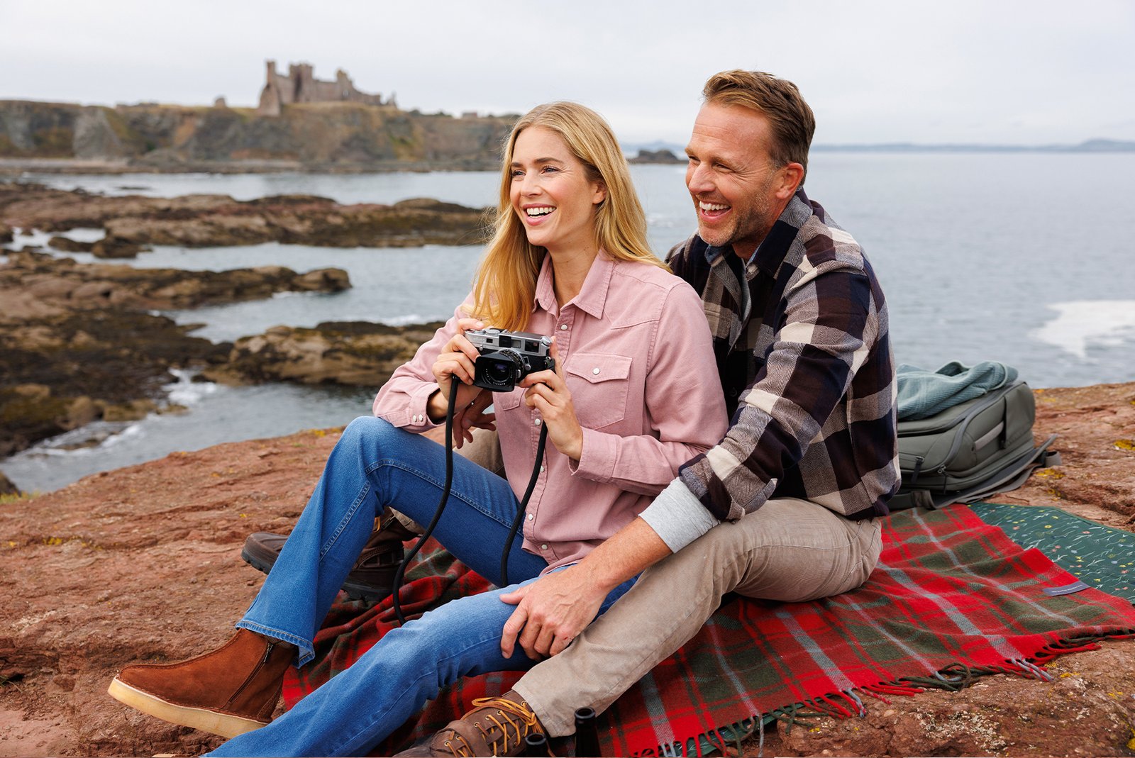 Tailor Vintage at the East Lothian coast with Tantallon Castle on the horizon